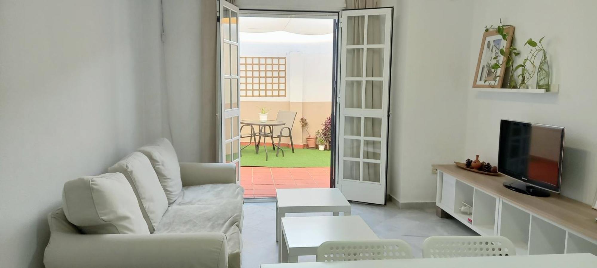 The 32 Apartment Bollullos de la Mitacion Luaran gambar